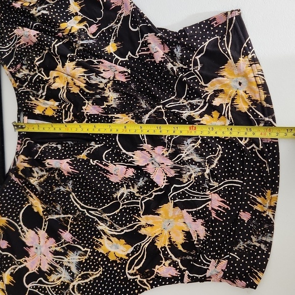 Free People Blouse Floral Boho Large Black Pink - Picture 12 of 16